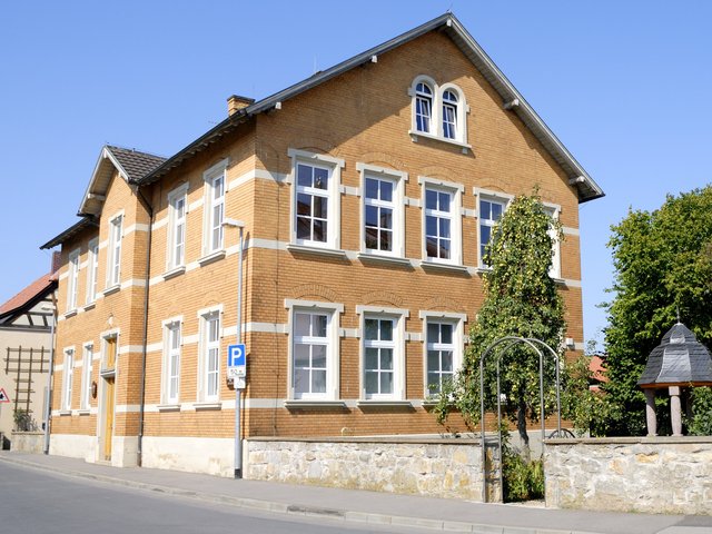 Alte Schule Sennfeld, Außenansicht